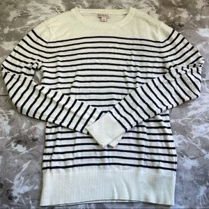 White and Blue Striped Sweater, long sleeve, new condition, size:S